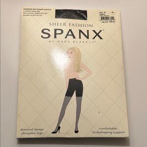 SPANX Sheer Fashion Diamond Tights - Black